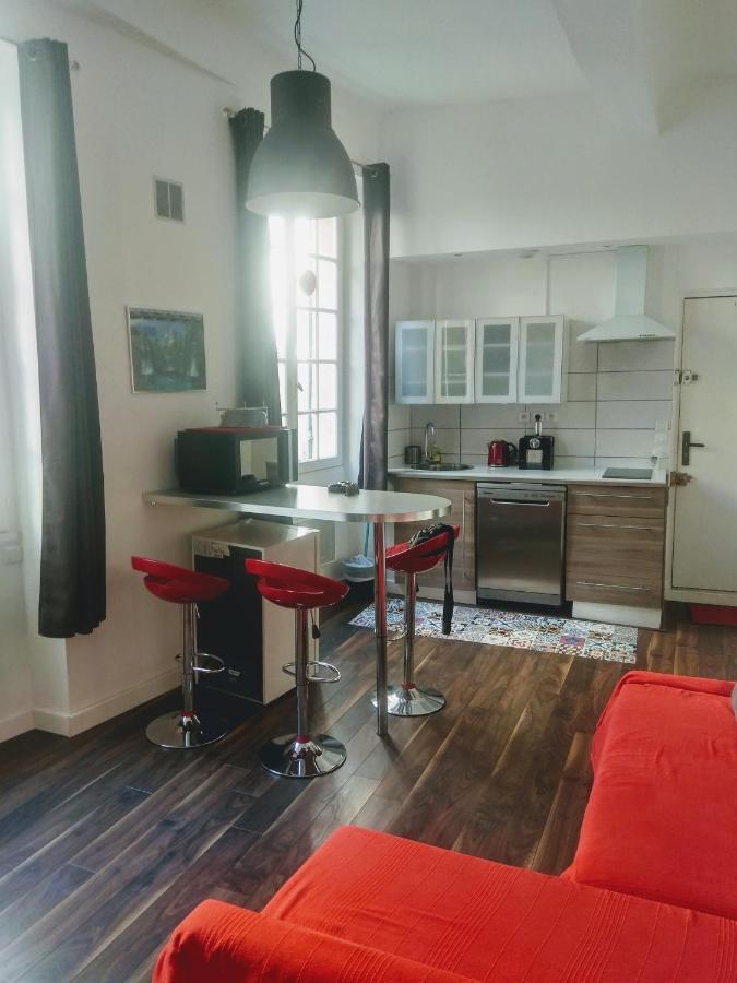 La Maison De Valentino Marseilles Buitenkant foto