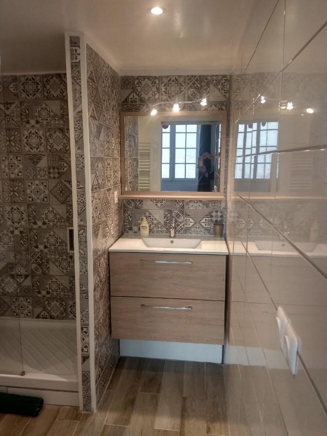 La Maison De Valentino Marseilles Buitenkant foto