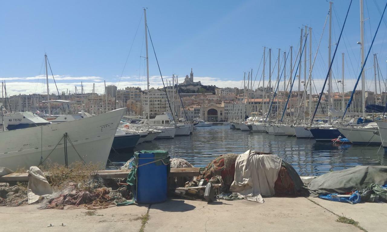 La Maison De Valentino Marseilles Buitenkant foto