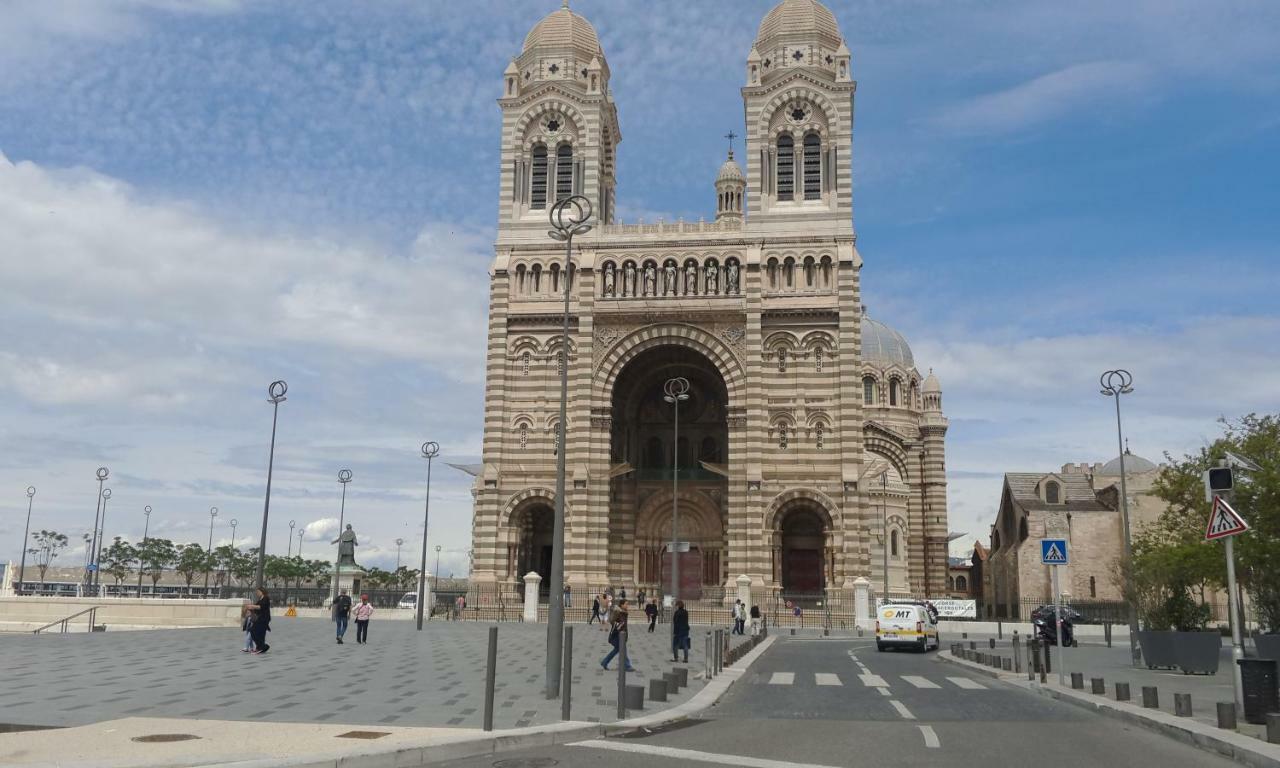 La Maison De Valentino Appartement Marseilles Buitenkant foto