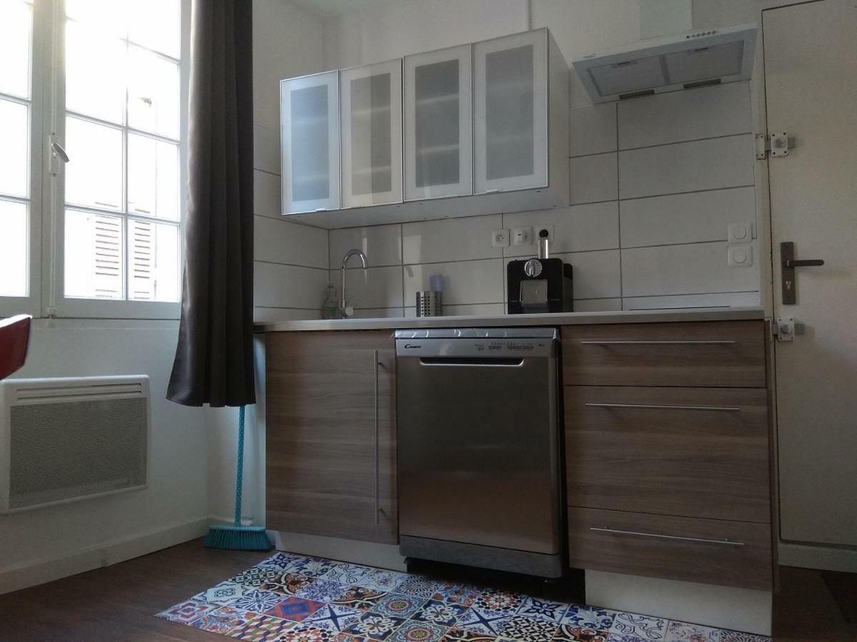La Maison De Valentino Marseilles Buitenkant foto